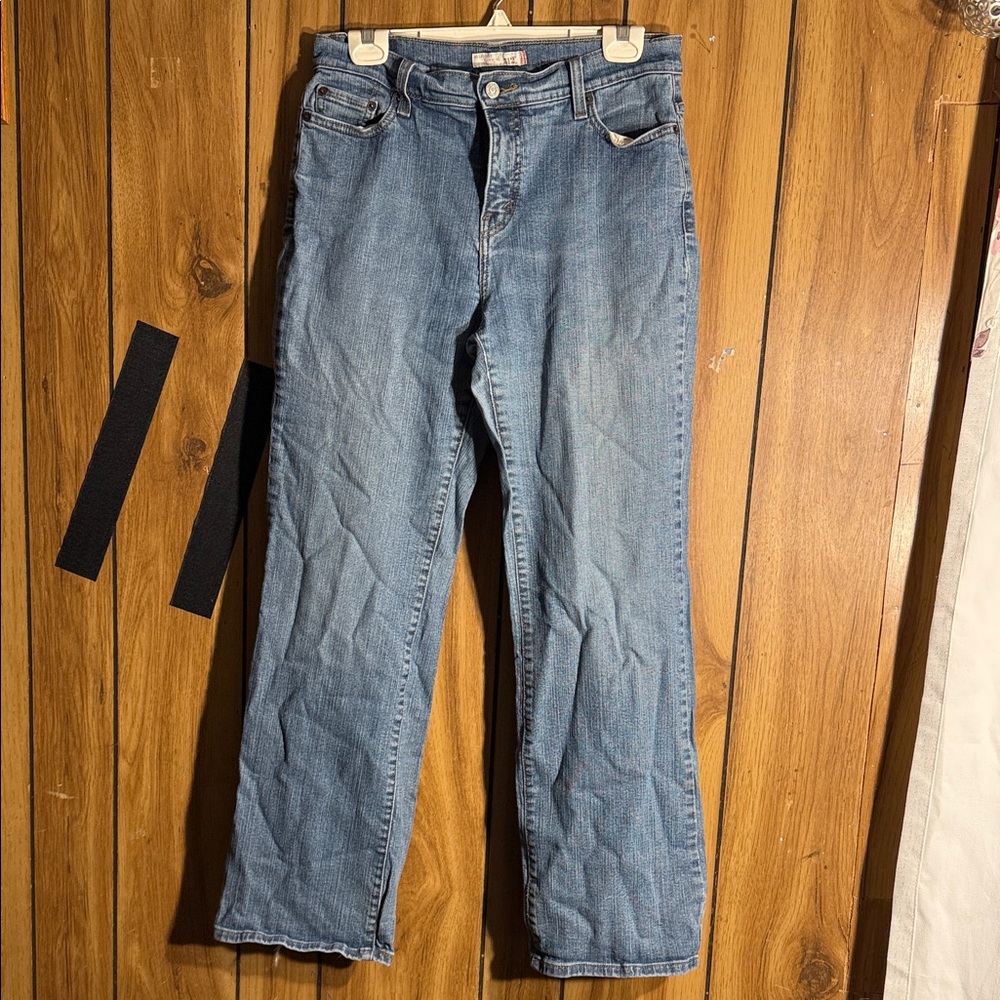 Levi’s 512 Slim Bootcut Jeans